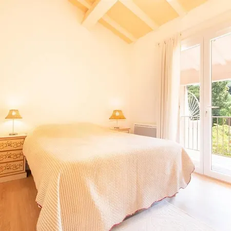 Apartamento Peaceful Haven With Terrace And Parking